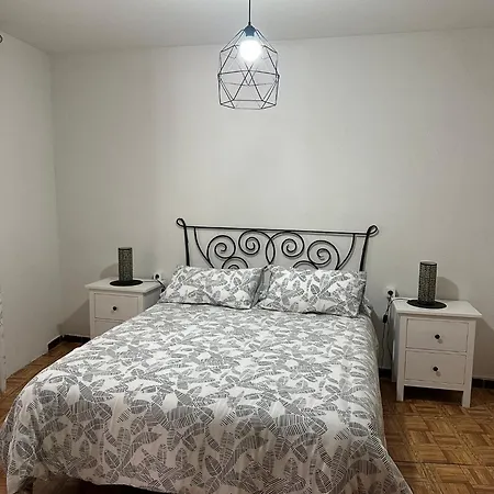 Escondite De Julia *